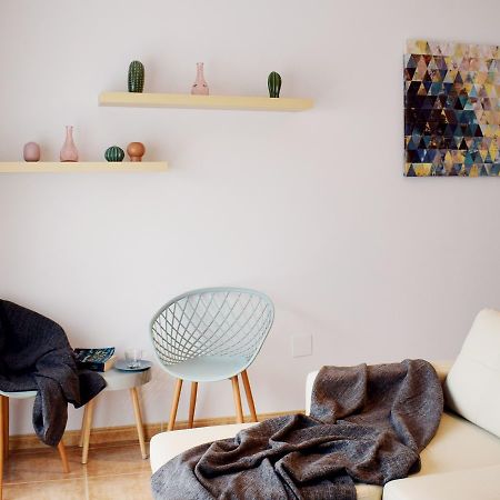 Carabeo Apartment Нерха Екстериор снимка